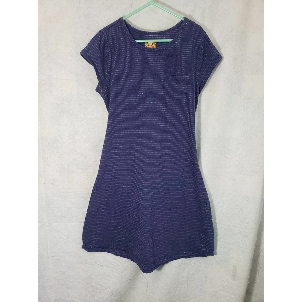 Harper Canyon Girls L(10/12) navy/purple dress. Cap sleeves. Tie back.